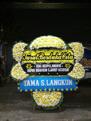Papan Bunga Duka di Karang Rejo